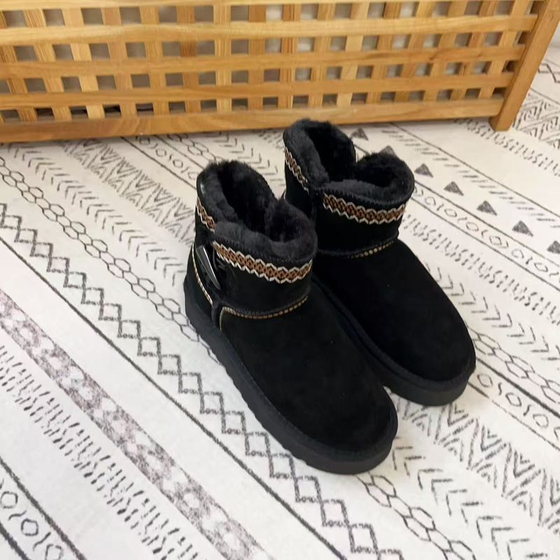Winter New Short Boots Cowhide Snow Boots Women's Shoes Cow Horn Button Embroidery Thick Sole Warm And Non Slip Thick Snow Boots_voghion.com