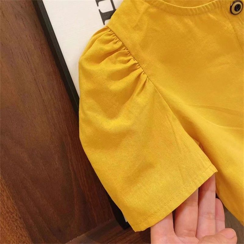 Børnetøj til piger med korte pufærmer, top med shorts, moderigtigt jakkesæt med to dele_voghion.com