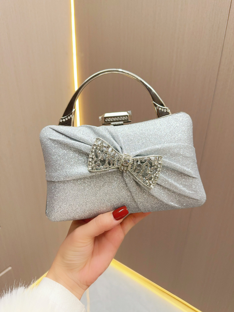 Borsa da sera piccola piegata con diamanti acqua New Party da donna_voghion.com