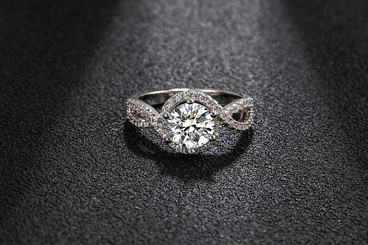 Classic Six-Prong Double Row Micro-Paved Zircon Twist Arm Full Diamond Engagement Wedding Ring_voghion.com
