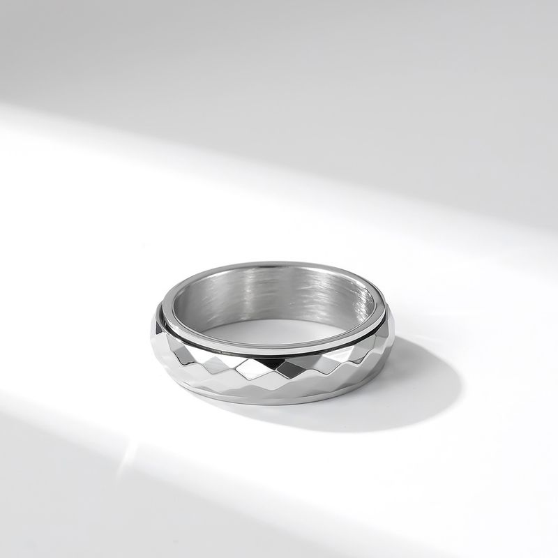 Anello rotante in acciaio al titanio con diamante in stile freddo neutro INS per alleviare lo stress e l'ansia, gioiello per le mani in acciaio inossidabile_voghion.com