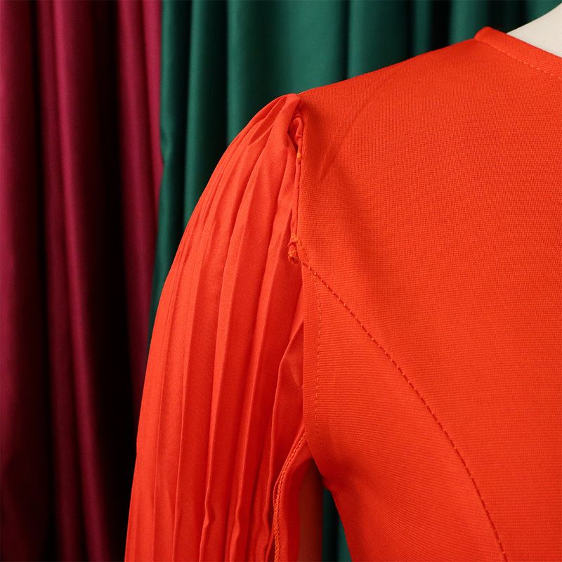 Plus Size Women's Spring Pleated Round Neck Elegant Solid Color Bodycon Dress_voghion.com