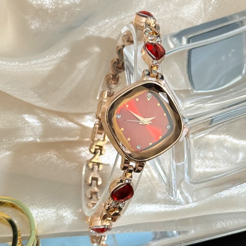 Orologi da donna con bracciale, alla moda, con diamanti, quadrati, a goccia, con diamanti, orologio da donna, orologio al quarzo, modello con bracciale_voghion.com