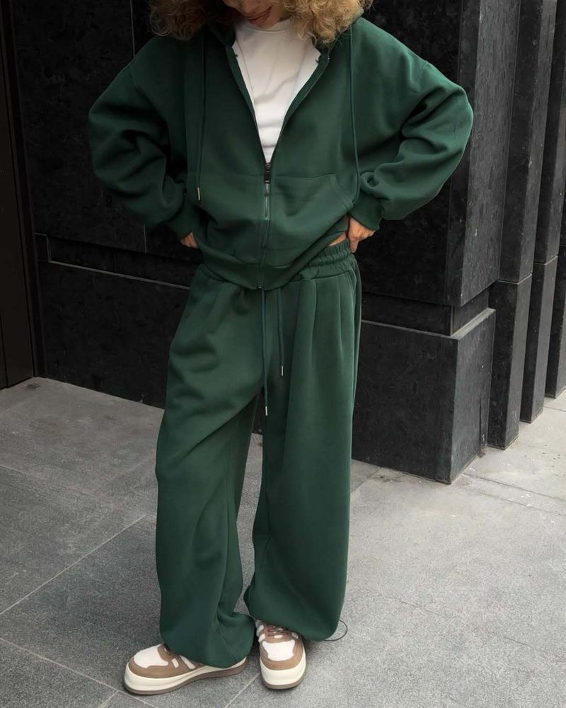 Conjunto casual de sudadera y jogger para mujer (manga larga, 65 % algodón, tallas S-XL) – Conjunto de dos piezas en color vino, espresso y bosque_voghion.com