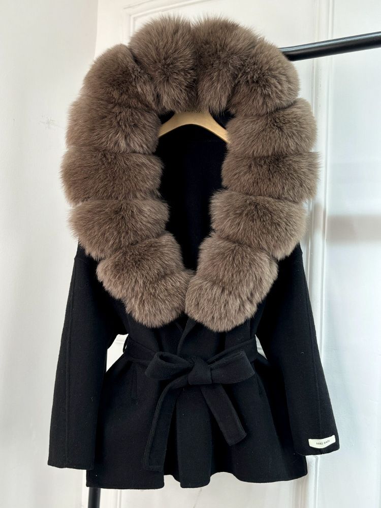 New Arrival Double-Faced Cashmere Coat With Fox Fur Hood Long Wool Blend Trench Coat For Women, Geometric Print, Belted Waist, Grey/Black/Camel_voghion.com