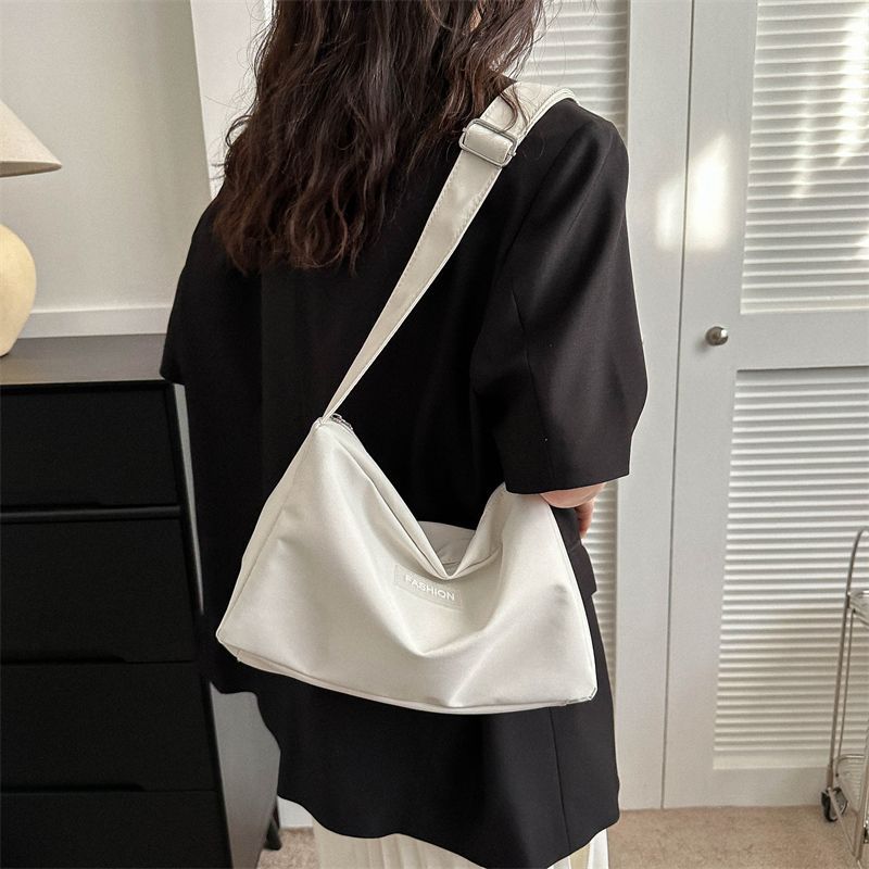 Borsa a tracolla da donna, stile trendy, di alta qualità, modello Dumpling, versatile, casual, da portare sottobraccio, 2024_voghion.com