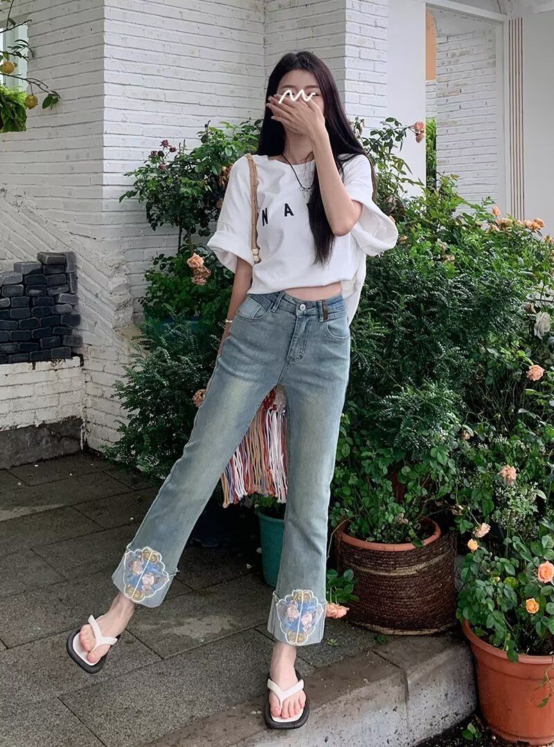 Jeans bordado chinês para mulheres outono novo estilo, pequena estatura, cintura alta, emagrecimento, estilo Hong Kong nove pontos_voghion.com