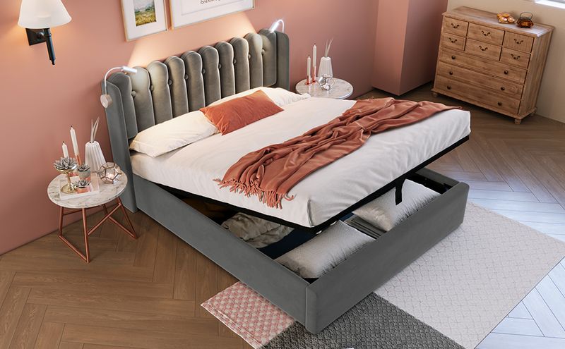 Lit double 160 x 200 cm avec liseuses, ports de charge USB, tête de lit avec rangement, sommier à lattes, revêtement velours, gris (matelas non inclus)_voghion.com