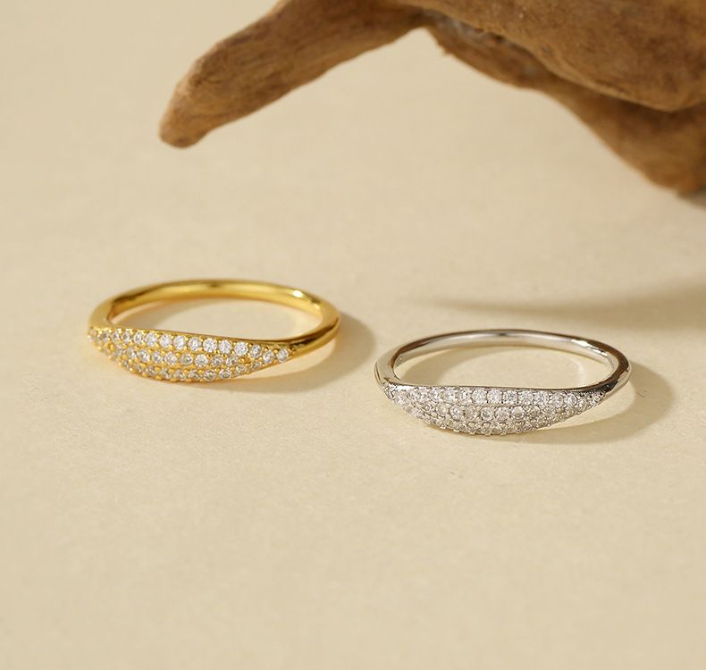 Geometrische stapelring voor dames in 925 sterlingzilver met micro-pavé diamanten, minimalistische elegantie voor dagelijks gebruik_voghion.com