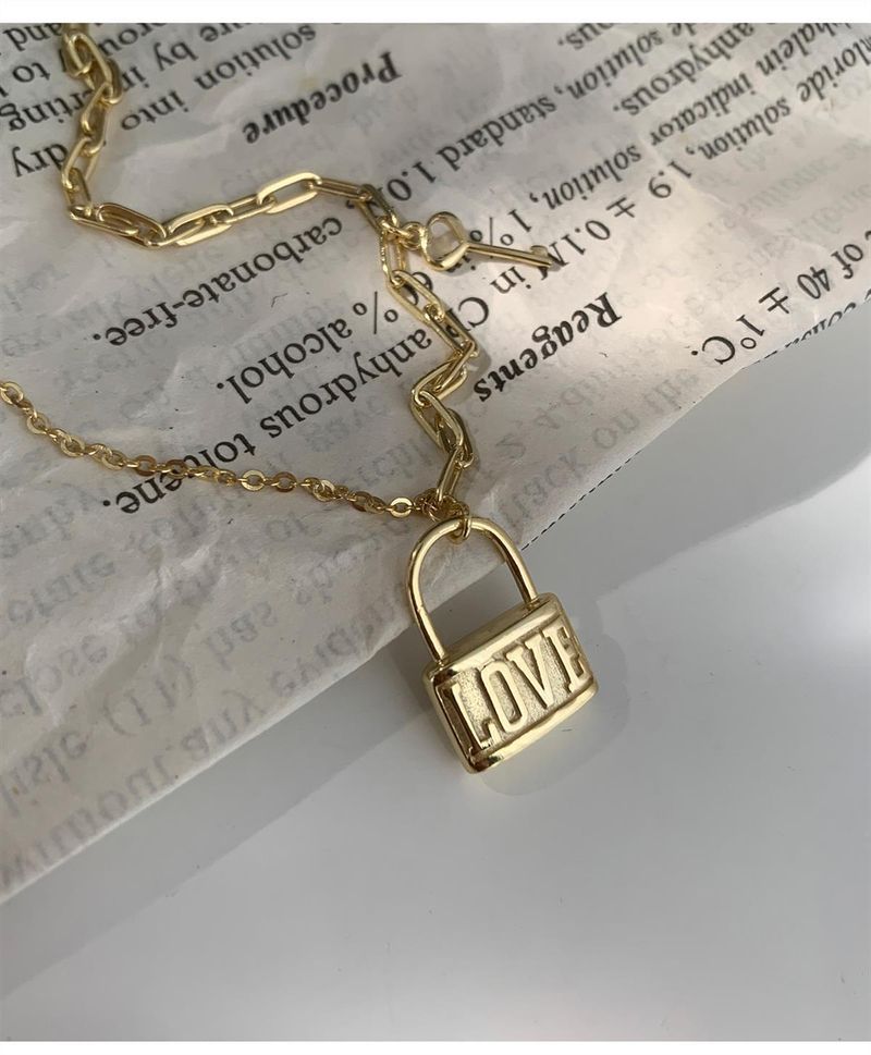 LOVE Lock Necklace Women's Instagram Does Not Fade, Simple Personalized Design Feeling Small, Cold and Trendy Style,_voghion.com