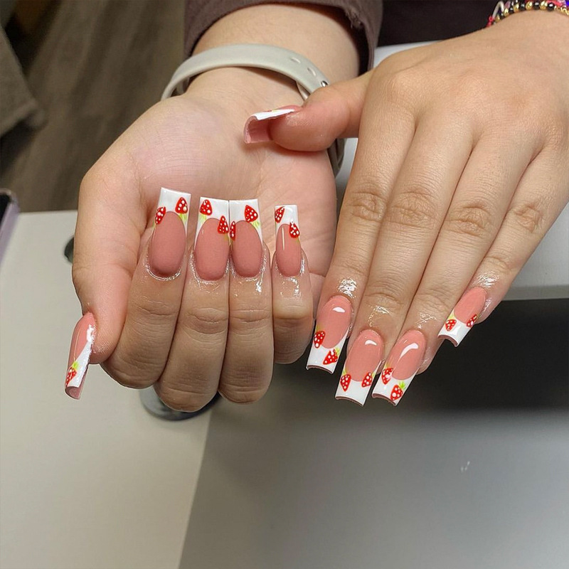 Falsche 24-teilige quadratische Nägel, langes Ballett, zum Aufdrücken der Nägel, tragbarer französischer Kunstnagel mit Strass-Schmetterlings-Design, Strass_voghion.com