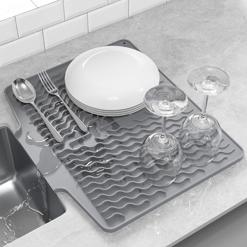 Tapete de secado y escurridor con diseño ondulado inclinado | Tapete de cocina antideslizante de silicona | Drenaje rápido | Protector para cafeteras, platos y encimeras_voghion.com