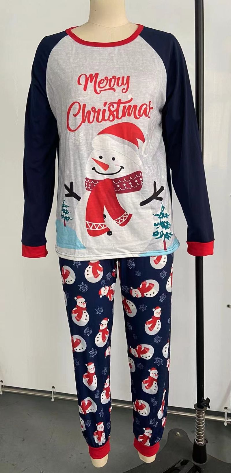 Christmas Family Matching Pajama Set – Soft Polyester Sleepwear For Adults & Kids (S-3XL, Toddler 3-24M, Unisex Holiday Print)_voghion.com