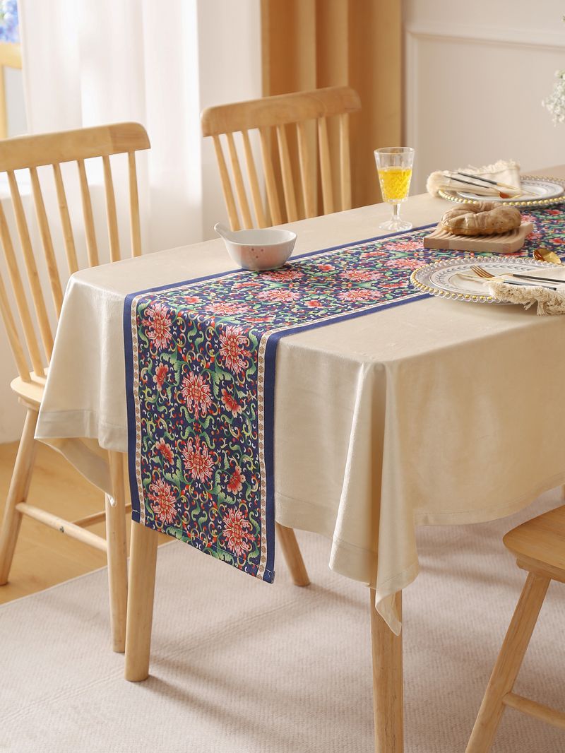 Modern Navy Floral Table Runner - Waterproof & Oil-Resistant, Elegant Home Dining Decor, Washable Polyester Fabric_voghion.com