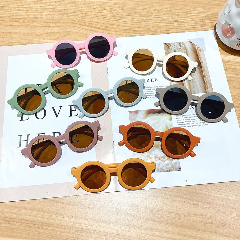 Nouveautés Lunettes de soleil rétro coréennes pour enfants, monture ronde solide, petit visage, résistantes aux ultraviolets, pratiques, pour enfants_voghion.com