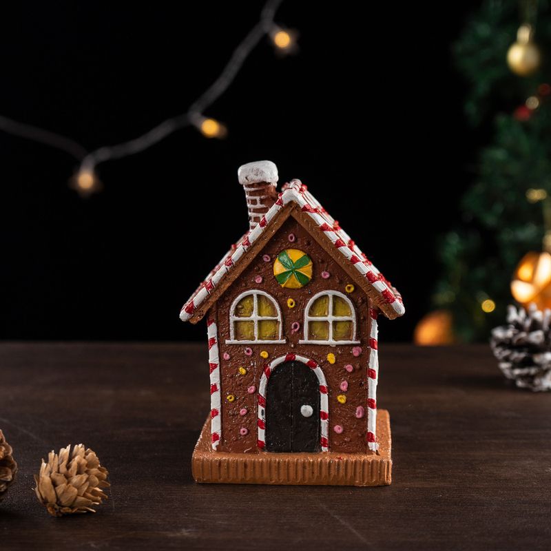 Gingerbread Man Christmas Ornament, Home Party Atmosphere Small House Resin Decoration For Festive Display_voghion.com