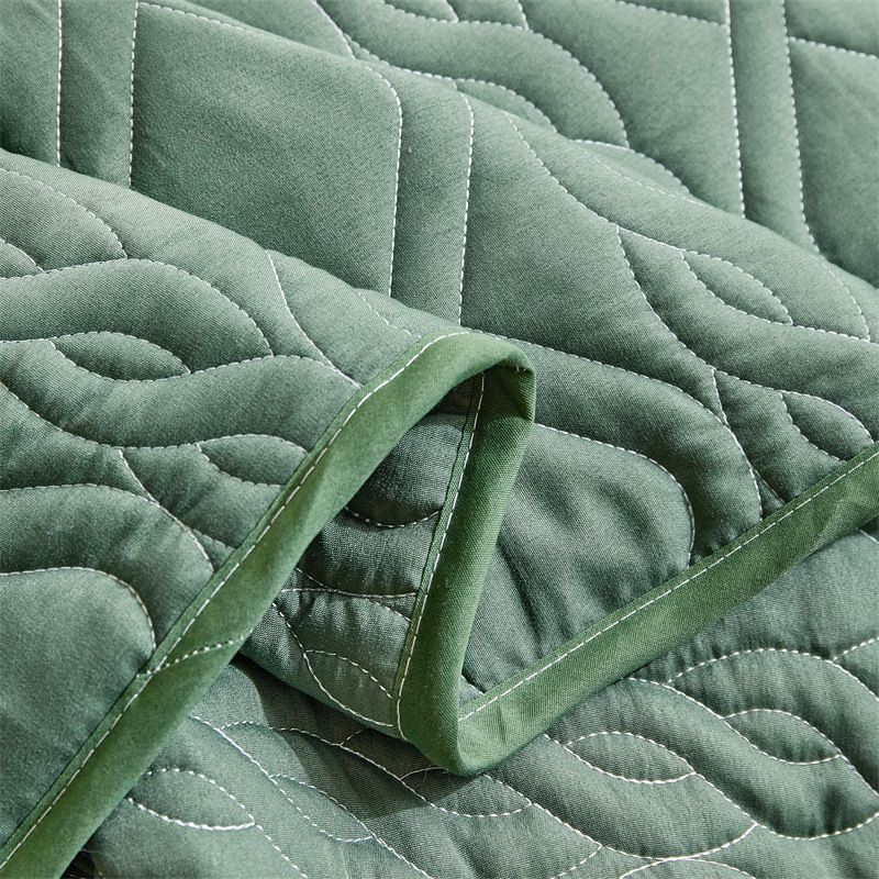 Modern Minimalist Diamond Quilted Bedding Set In Solid Colors - Light Grey, Beige, Green - Sizes 173x229cm To 264x229cm_voghion.com