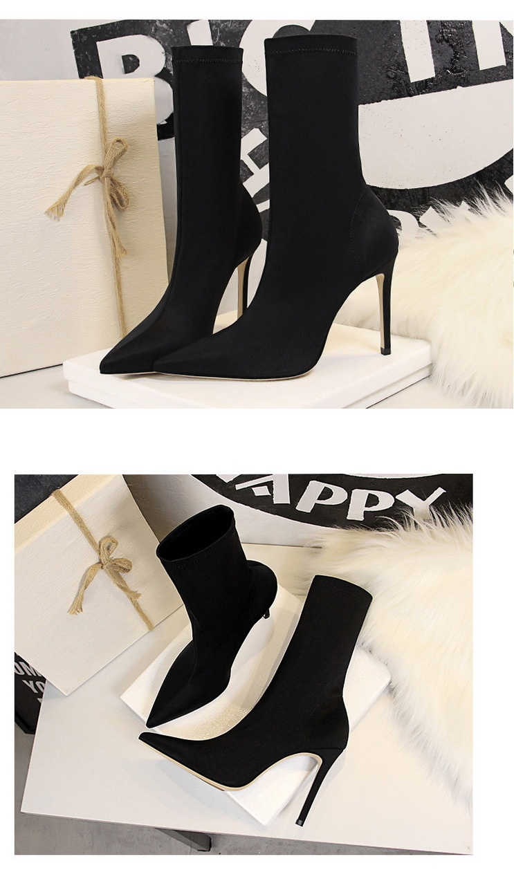 315-1 Einfache Damen-Stiefel mit dünnem, superhohem Absatz und sexy Nachtclub-Passform, schmaler, spitzer Leica-elastischer Kurzstiefel_voghion.com
