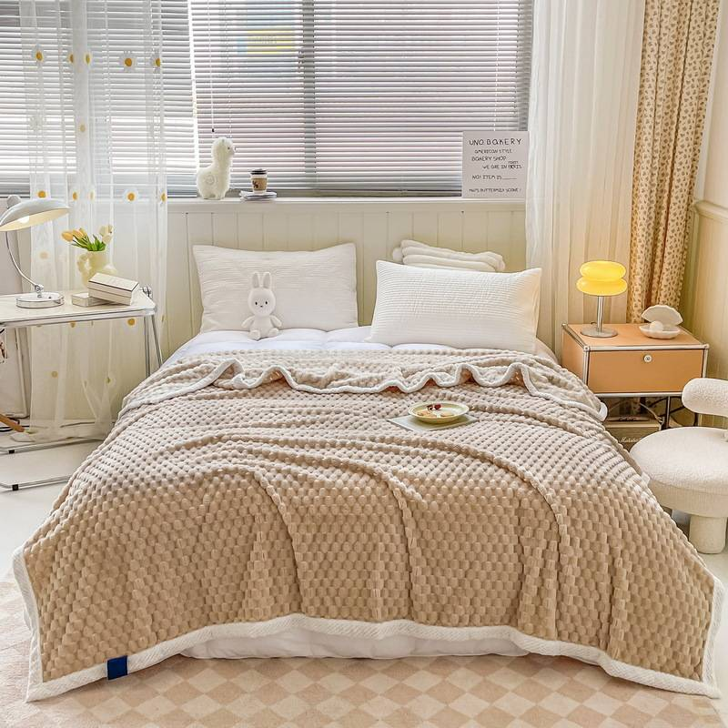 Thickened Warm Beetle Velvet Blanket Beibei Velvet Edge Blanket Breathable Warm Air Conditioning Blanket Farai Velvet Blanket Manufacturer_voghion.com