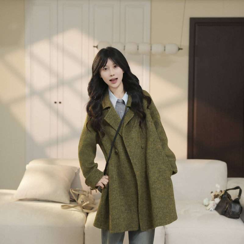 X0041Sophisticated Black Double-sided Wool Coat For Women With A Hepburn-style Look, Suitable For Petite Figures._voghion.com
