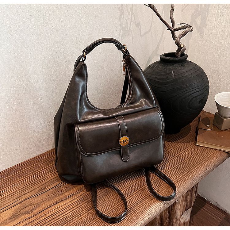 Trendy, large capacity, three different carrying methods, fashionable 2024 new commuting shoulder bag, pocket backpack_voghion.com