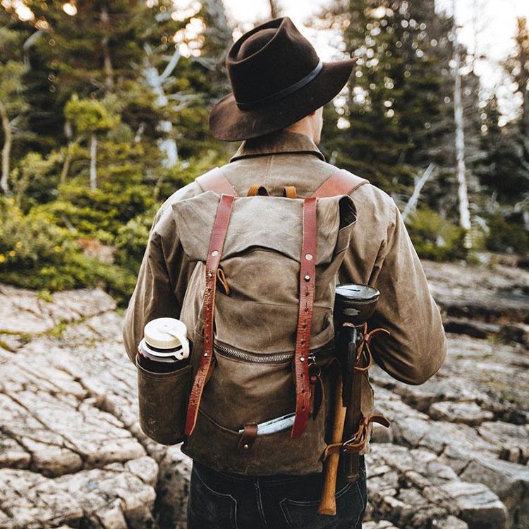 LazyZoom Handgefertigter, wasserdichter Rucksack aus gewachstem, gewaschenem Canvas, gespleißtes Echtleder, Doppelschulter, für Outdoor-Reisen und Wandern_voghion.com