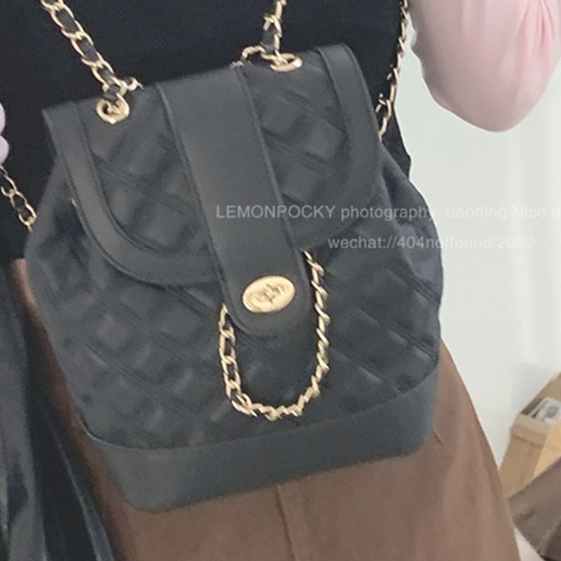 2024 new trendy bag, women's diamond grid chain commuting niche high-end backpack, buckle bag_voghion.com