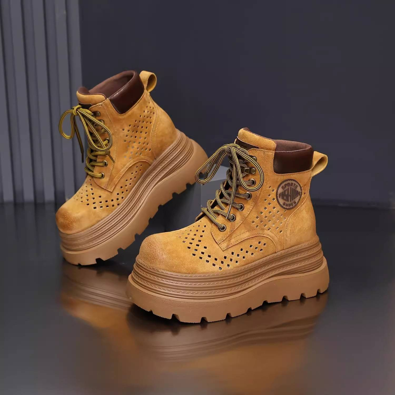 2025 - Gli stivali gialli scavati da donna sono un must have per l'autunno 2025_voghion.com