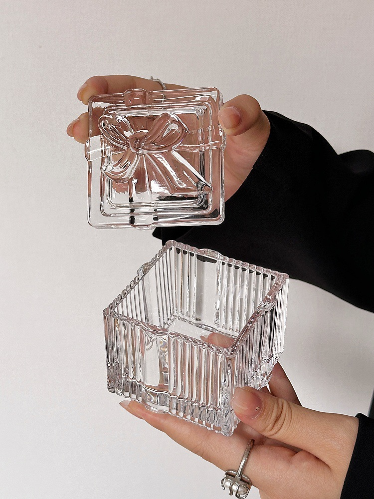 Girl Heart Instagram Bow Heart Shaped Glass Jewelry Box European Relief Retro Home Storage Box Decorative Ornament_voghion.com