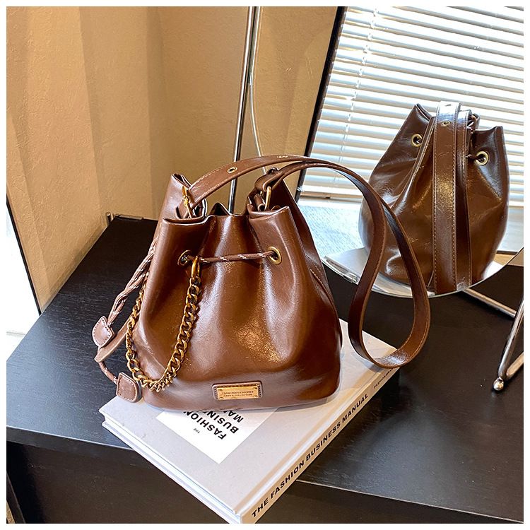 Retro Niche Bucket Bag Dámská nová luxusní módní všestranná malá kabelka přes rameno_voghion.com