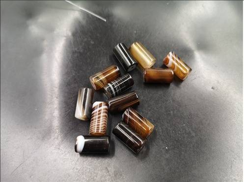jewelry accessories wrapped with silk agate bucket beads, loose beads, deep coffee agate long beads, tube beads_voghion.com