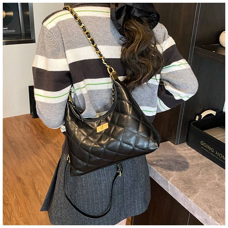 2025 Nieuwe mode hoogwaardige Diamond Grid Chain enkele schoudertas met verstelbare crossbodyband en handtas._voghion.com