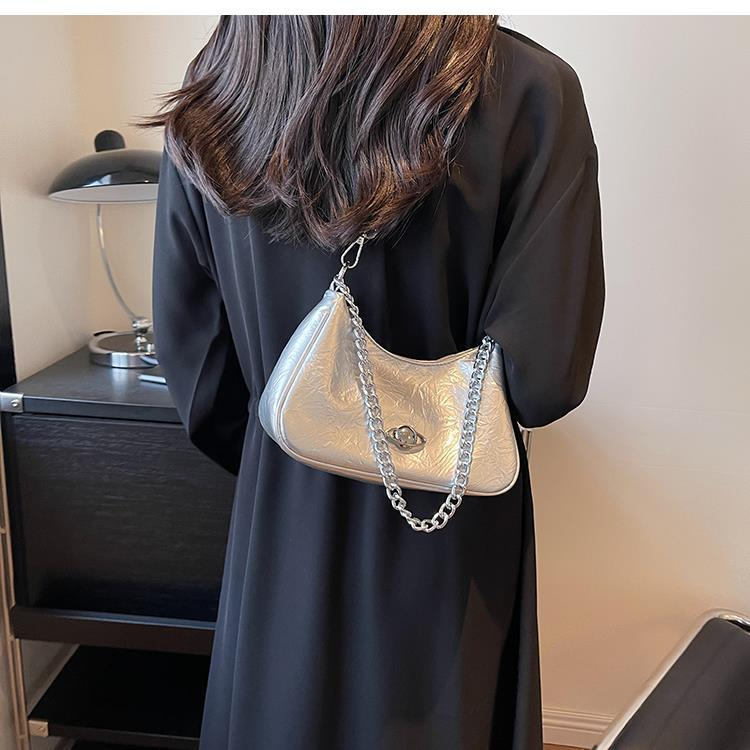 Super beliebte Nischendesign-Tasche 2023 neue Damentasche beliebte vielseitige Umhängetasche Einzelschulter-Unterarmtasche_voghion.com