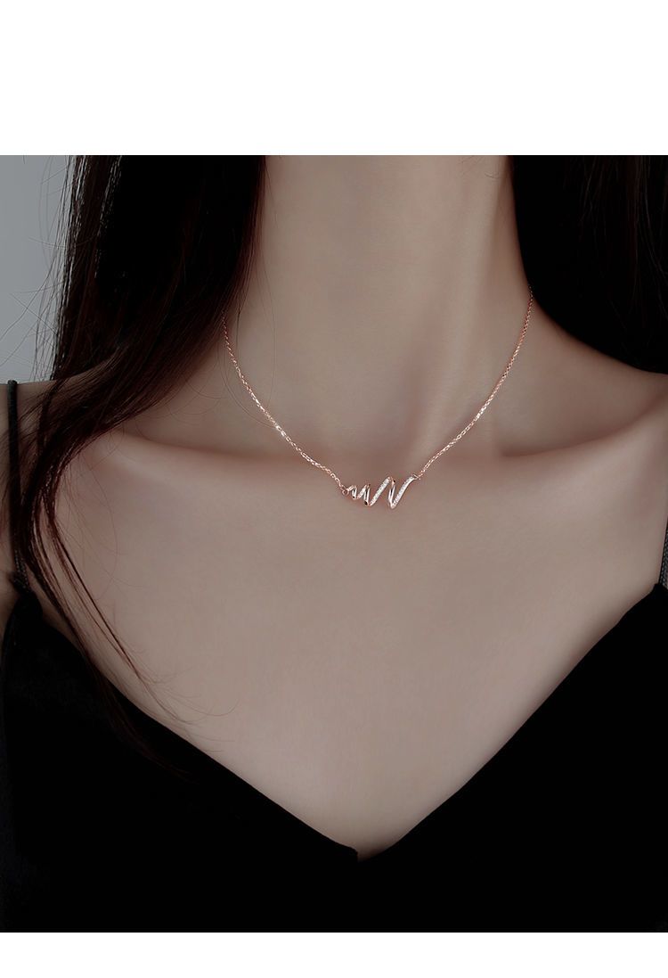 Collana leggera di lusso Niche S in argento puro per donna con battito cardiaco ondulato, stile minimalista, temperamento, catena per clavicola_voghion.com