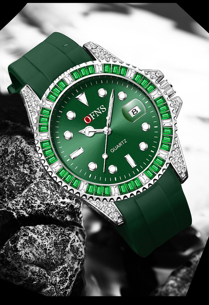 Men's Classic Diver Style Watch With Luminous Dial, Waterproof Casual Wristwatch With Date Function TPU Strap Classic Green Water Ghost Luminous Watch_voghion.com