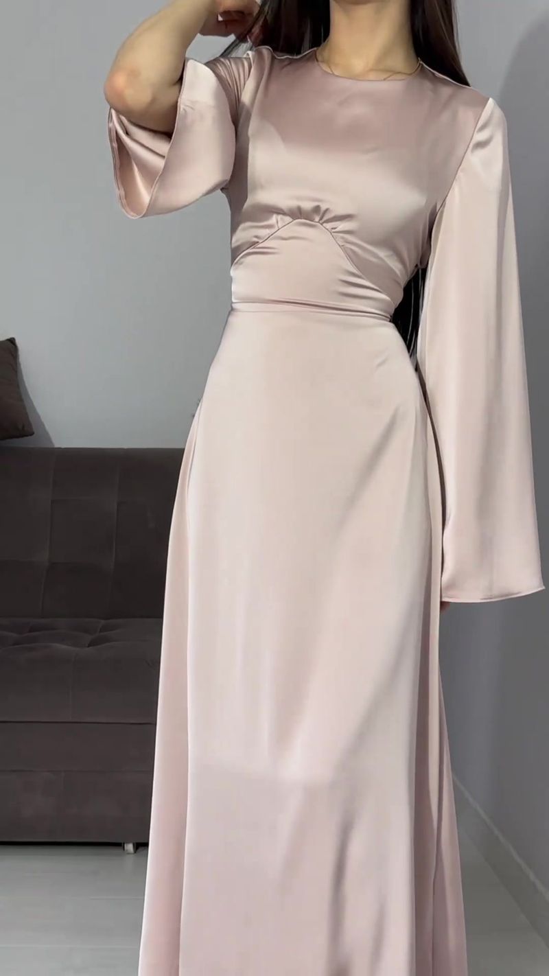 Neues, langärmliges Kleid in reiner Farbe mit einem Taillengürtel für einen schlankmachenden Effekt, elegantes Damenkleid ohne Hut_voghion.com