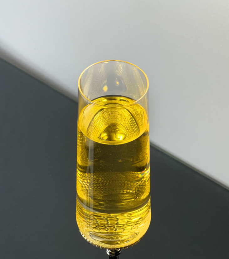 Taça de champanhe Taça de vinho espumante Taça de cristal Taça reta com pés de metal diamante Taça de vinho tinto_voghion.com
