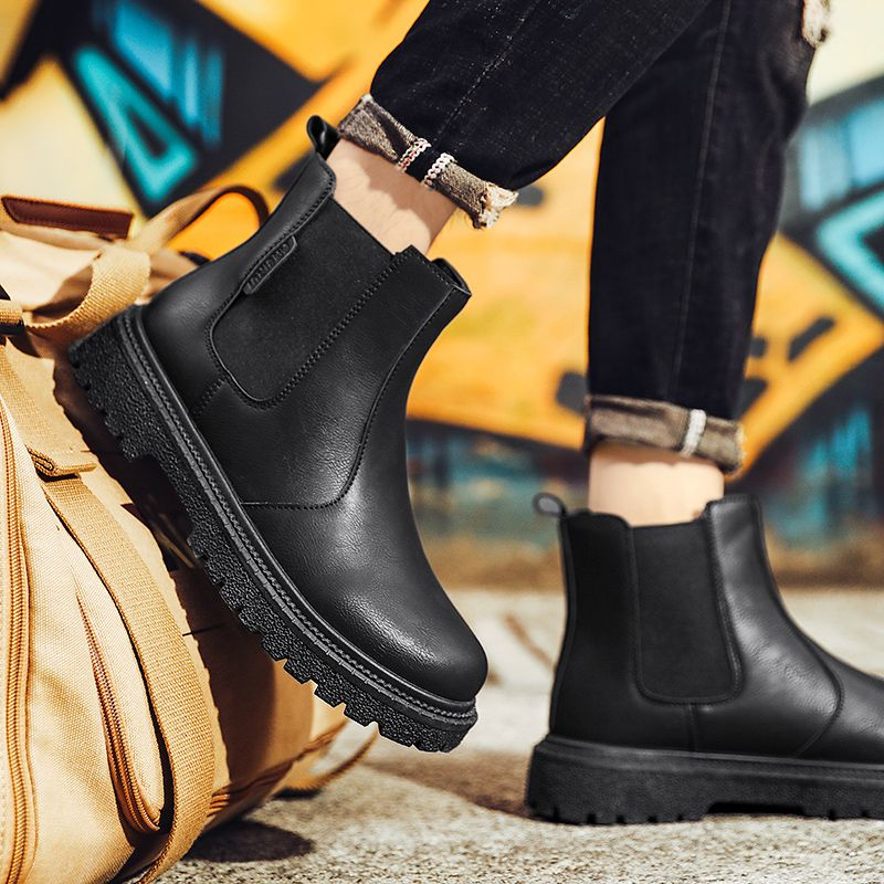Bottes de sport décontractées en cuir PU pour hommes Bottines courtes de combat de couleur unie pour hommes_voghion.com