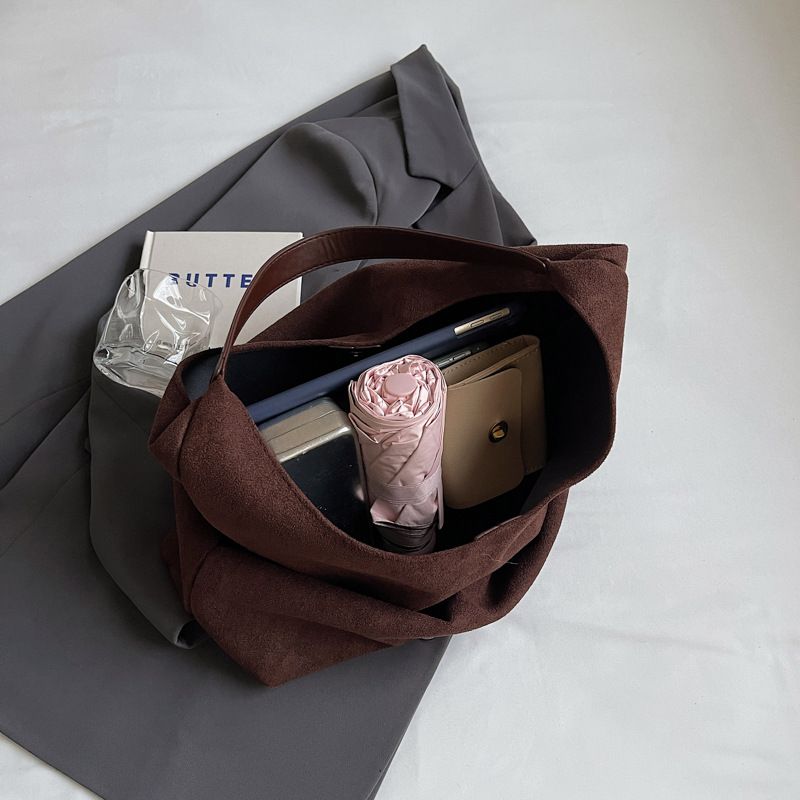 Loose Large Capacity For Women 2024 New Autumn Winter Commuter Shoulder Suede Tote Bucket Bag_voghion.com