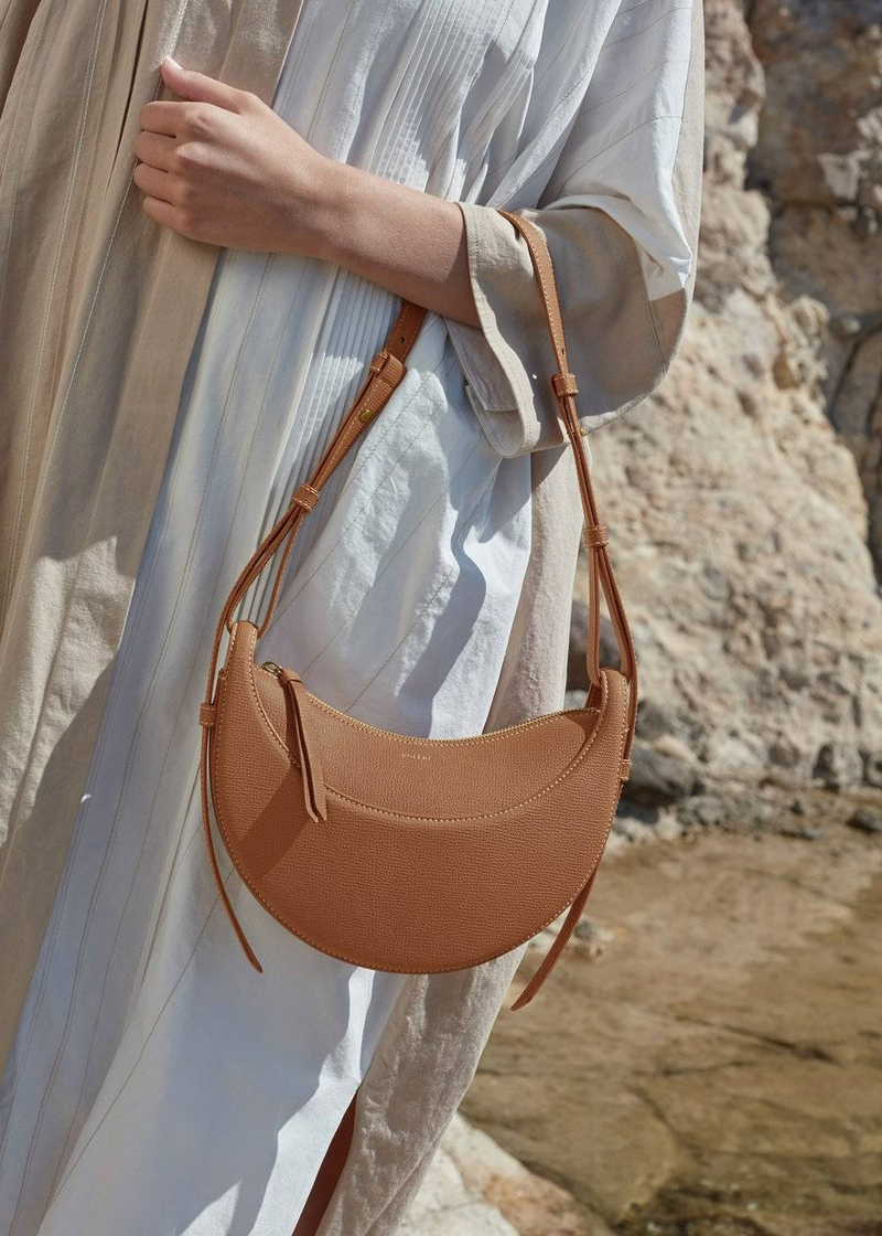 Weibliche Nischendesigner-Umhängetasche mit einer Schulter, Halbmondtasche, Leder, Damentasche, Achselhand-Umhängetasche, um Freundin Geschenke zu machen_voghion.com