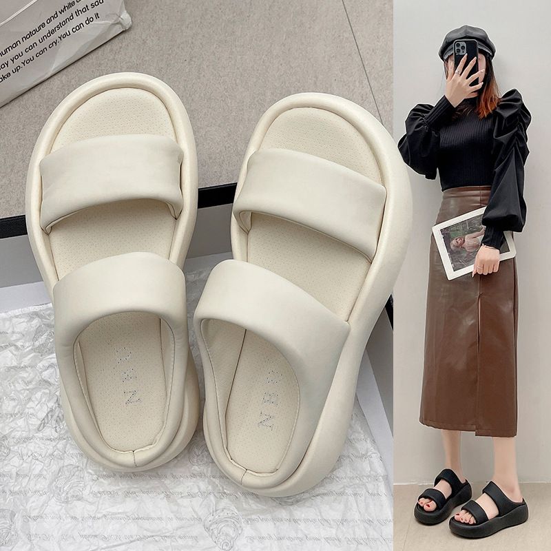 【Wolkenartiger Komfort】Wolken-Slipper, tragbar, für draußen, Sommer 2025, neue rutschfeste dicke Sohle, schwarze runde Zehenpartie, eine Falle_voghion.com