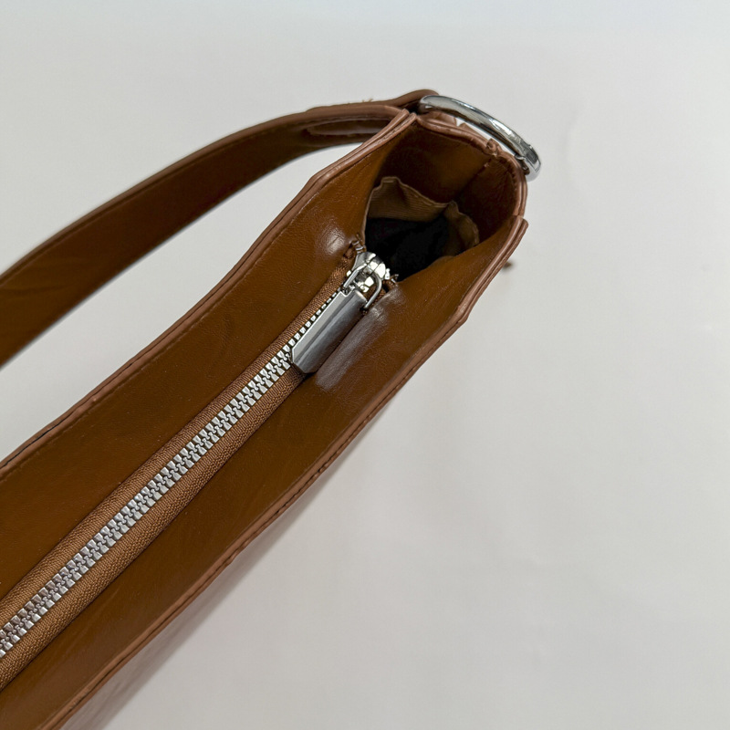 Trendy And Fashionable Large-capacity Casual Women's Commuting Tote Bag With Shoulder Strap And Cross-body Carrying Options._voghion.com