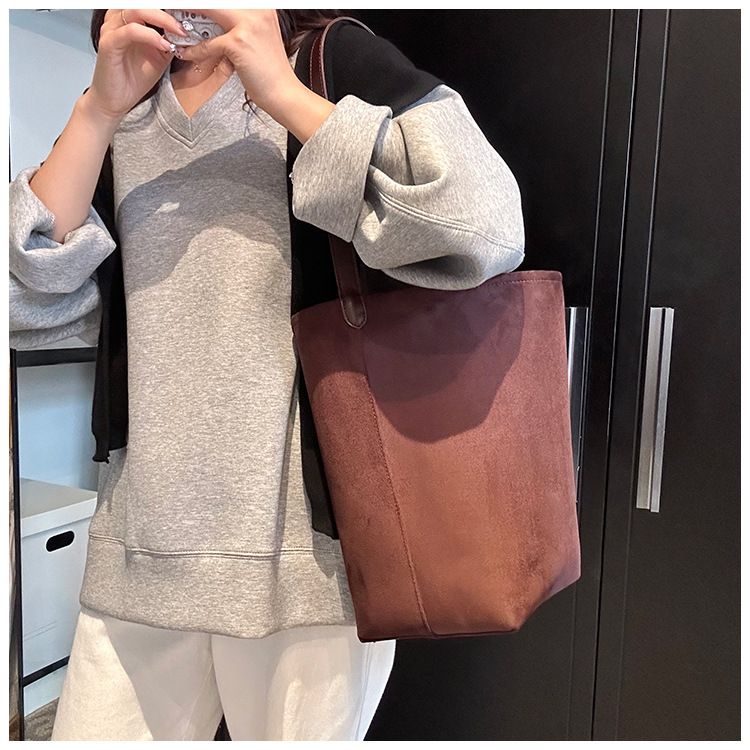 Semplice secchiello autunno inverno pelle scamosciata grande capacità ins madre e bambino alla moda monospalla ascellare_voghion.com