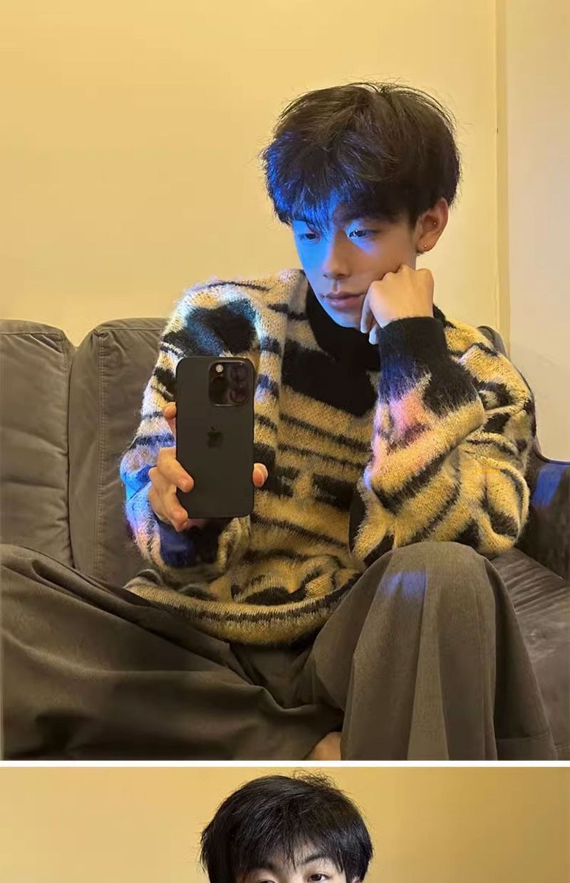 Pure Ginger Yellow Color-Block Striped Sweater For Men, Design Sense, Lazy Style, Seahorse Wool Inner Layer, Knitted Base_voghion.com