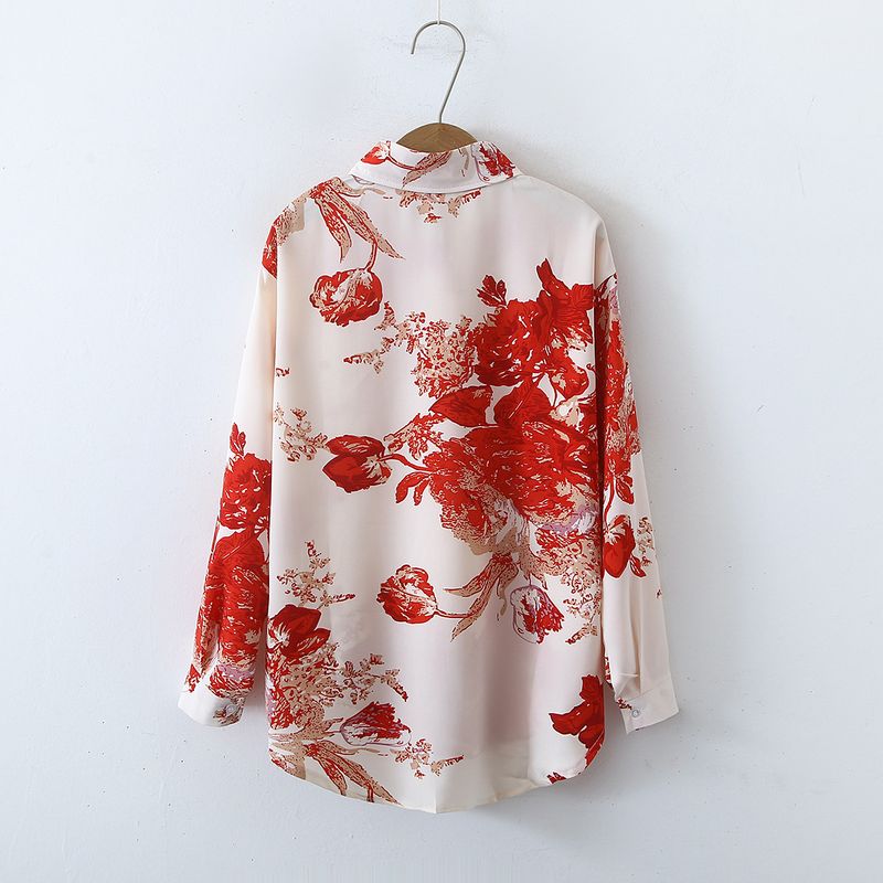 Camicia in raso a maniche lunghe stampata da donna_voghion.com