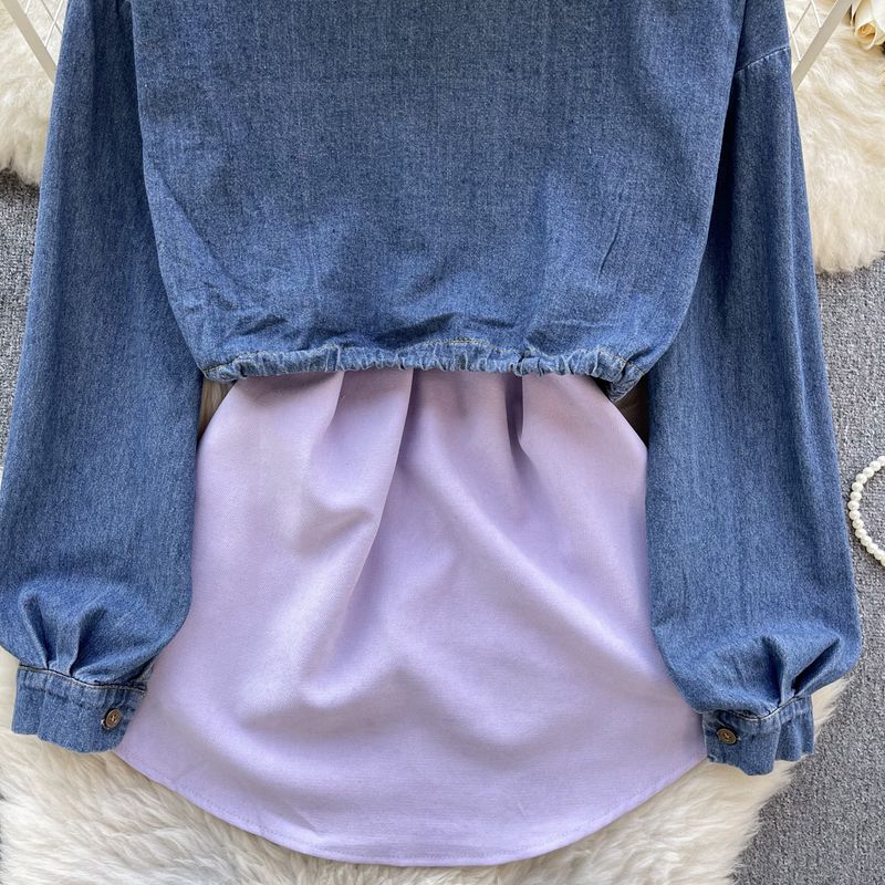 Damenbekleidung Retro-Denim-Hemd in Volltonfarbe für Damendesign, zweiteilig, Kontrastfarbene Nähte, Kordelzug in der Taille, vielseitige Oberteile für Damen_voghion.com