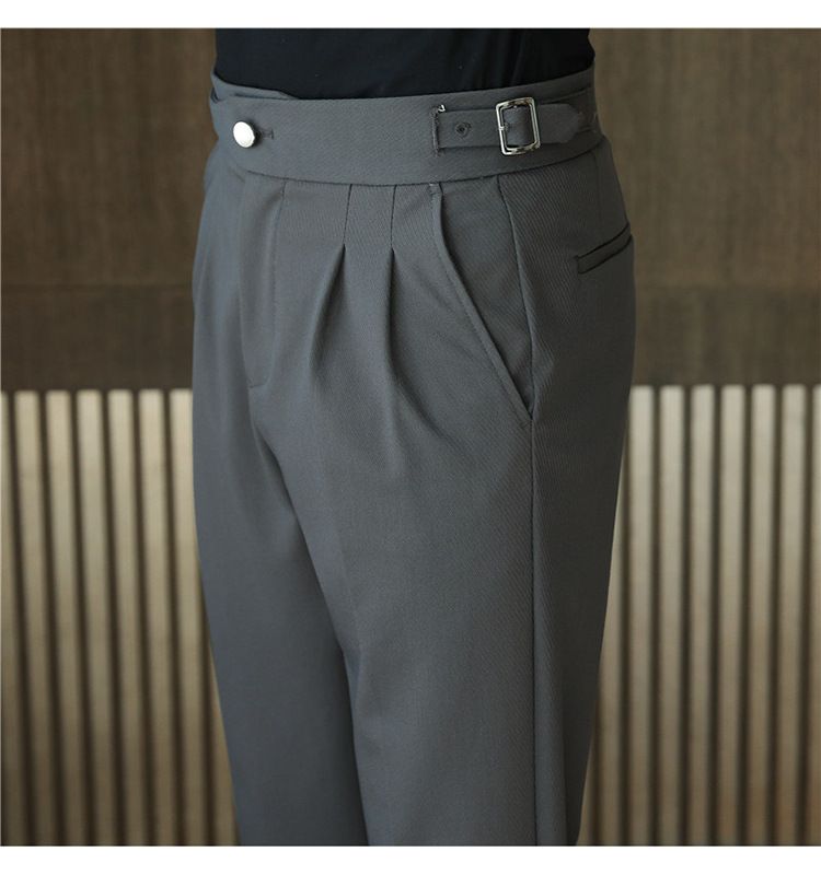 Distribuzione all'ingrosso casual versione coreana di pantaloni alla moda napoletani in twill texture non-ig e drappeggiati da uomo_voghion.com