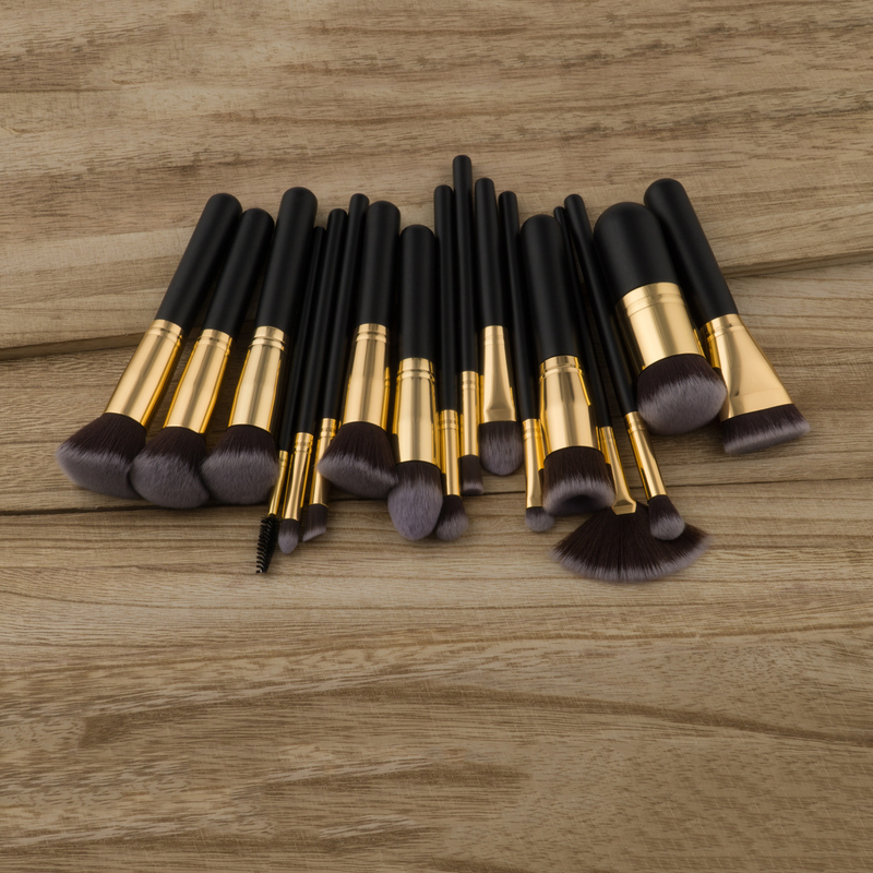 17 Stück Make-up-Pinsel, Beauty-Tools, Schwarzgold, Grundierungspinsel, Fächerpinsel, Make-up-Set GUJHUI_voghion.com