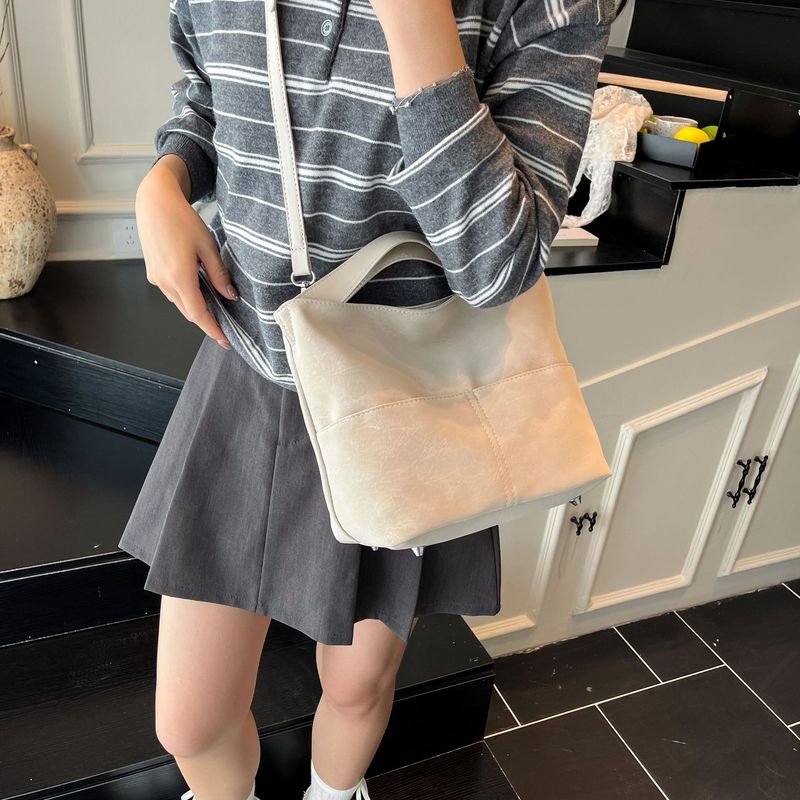 Sac à main en daim pour femme, nouveau modèle 2025, léger, de niche, haut de gamme, à bandoulière_voghion.com