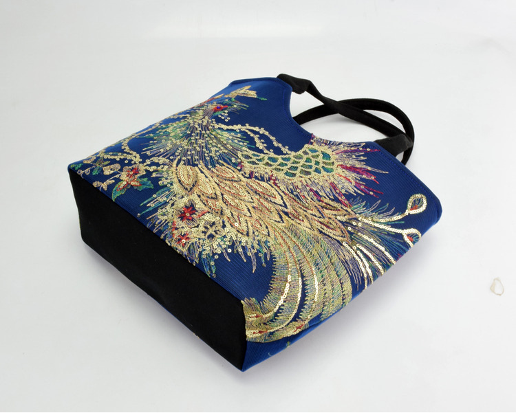 Sac à main de style ethnique brodé grande capacité bandoulière sac à bandoulière rétro toile brodée sac à main à bandoulière unique pour femme_voghion.com